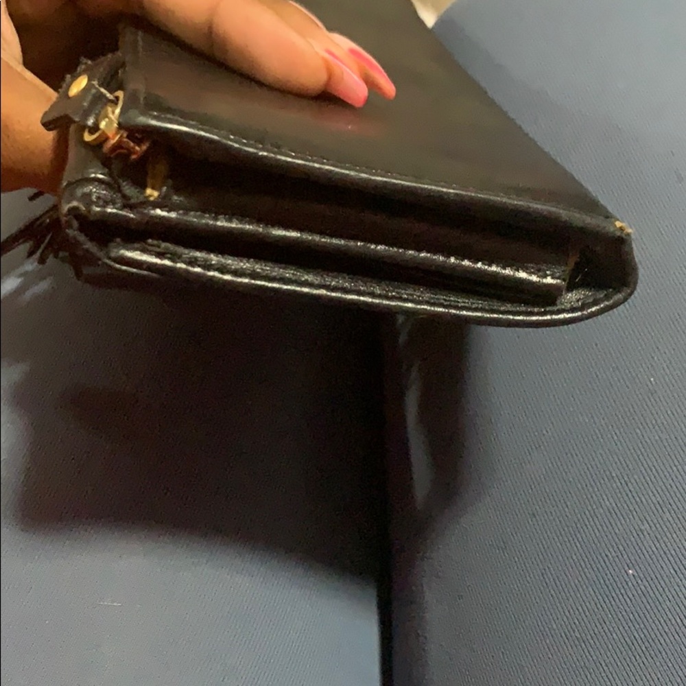 Ferragamo black leather wallet with tassel & gold - Picture 2 of 8